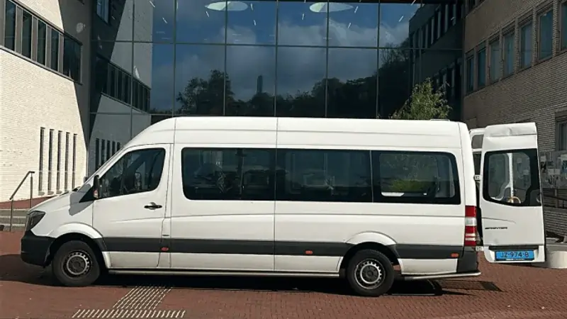 Rolstoelbus voor vervoer vanuit Schoonhoven